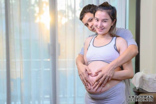 Hello IVF：做第三代试管婴儿可以生龙凤胎吗？
